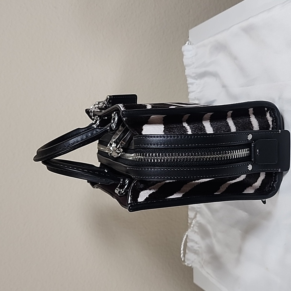 Coach Rogue 20 In Haircalf With Zebra Print - Picture 7 of 16